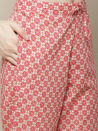 Sangria Women Pink Floral Printed Pure Cotton Kurta with Trouser & Dupatta | Grocsy