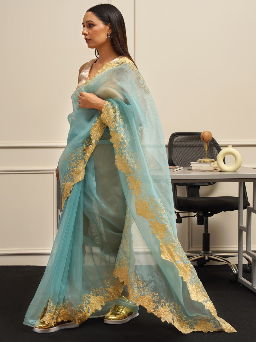 Tikhi Imli Embroidered Organza Heavy Work Saree | Grocsy