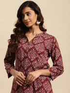 Sangria Maroon Bandhani Printed Pure Cotton Straight Kurta | Grocsy