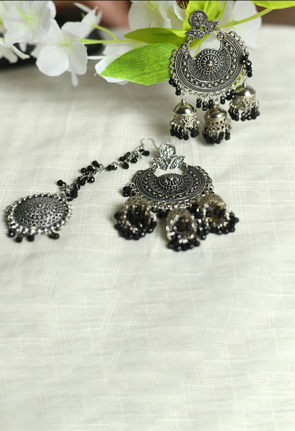 Mominos Fashion Johar Kamal Jhumkas With Maang Tikka Earrings