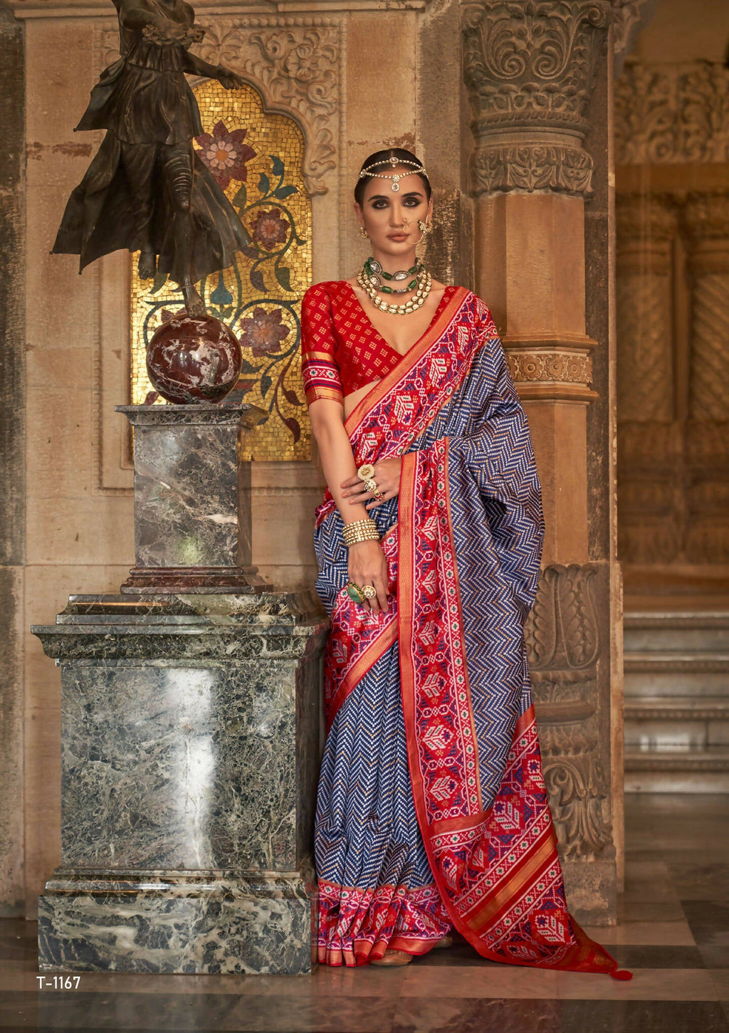 Navy Blue Banarasi Weaving, Ultra Aqua Finish, Zari Work Banarasi Silk Saree - Rath Kunti | Grocsy