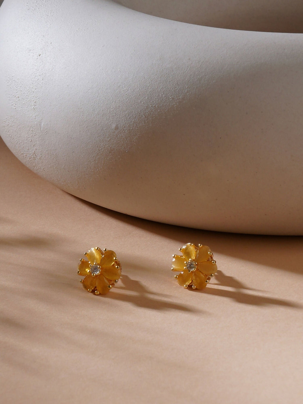 stone stud (yellow) - Ruby Raang | Grocsy