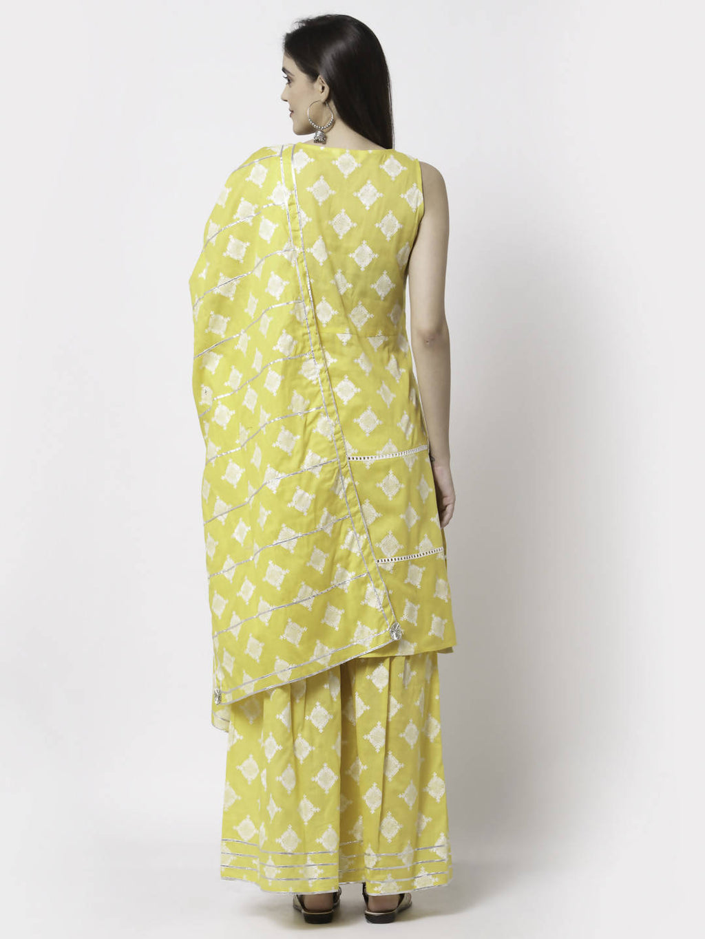 Myshka Yellow Pure Cotton Printed Sleeveless Round Neck Kurta Palazzo Dupatta Set | Grocsy