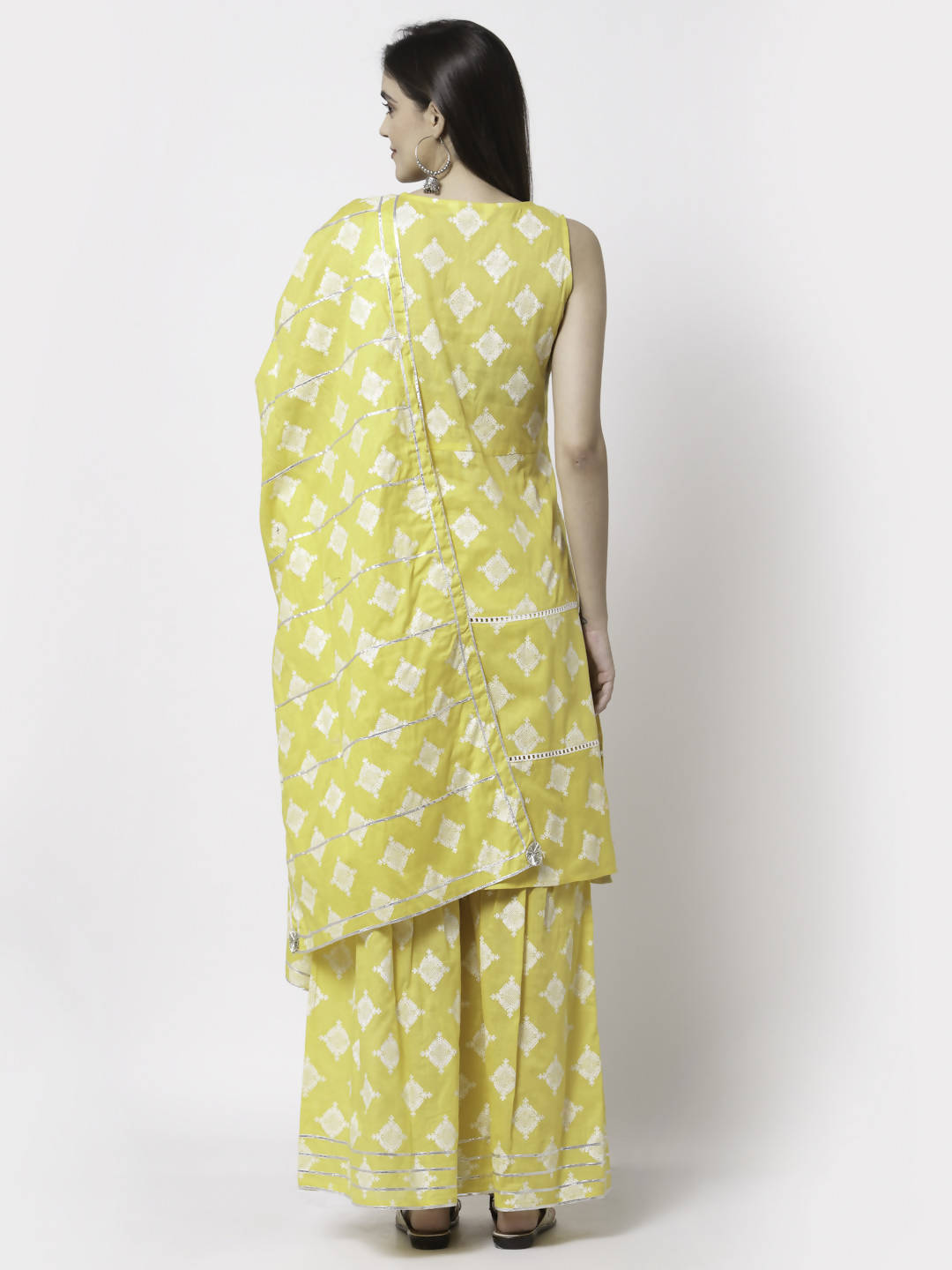 Myshka Yellow Pure Cotton Printed Sleeveless Round Neck Kurta Palazzo Dupatta Set | Grocsy