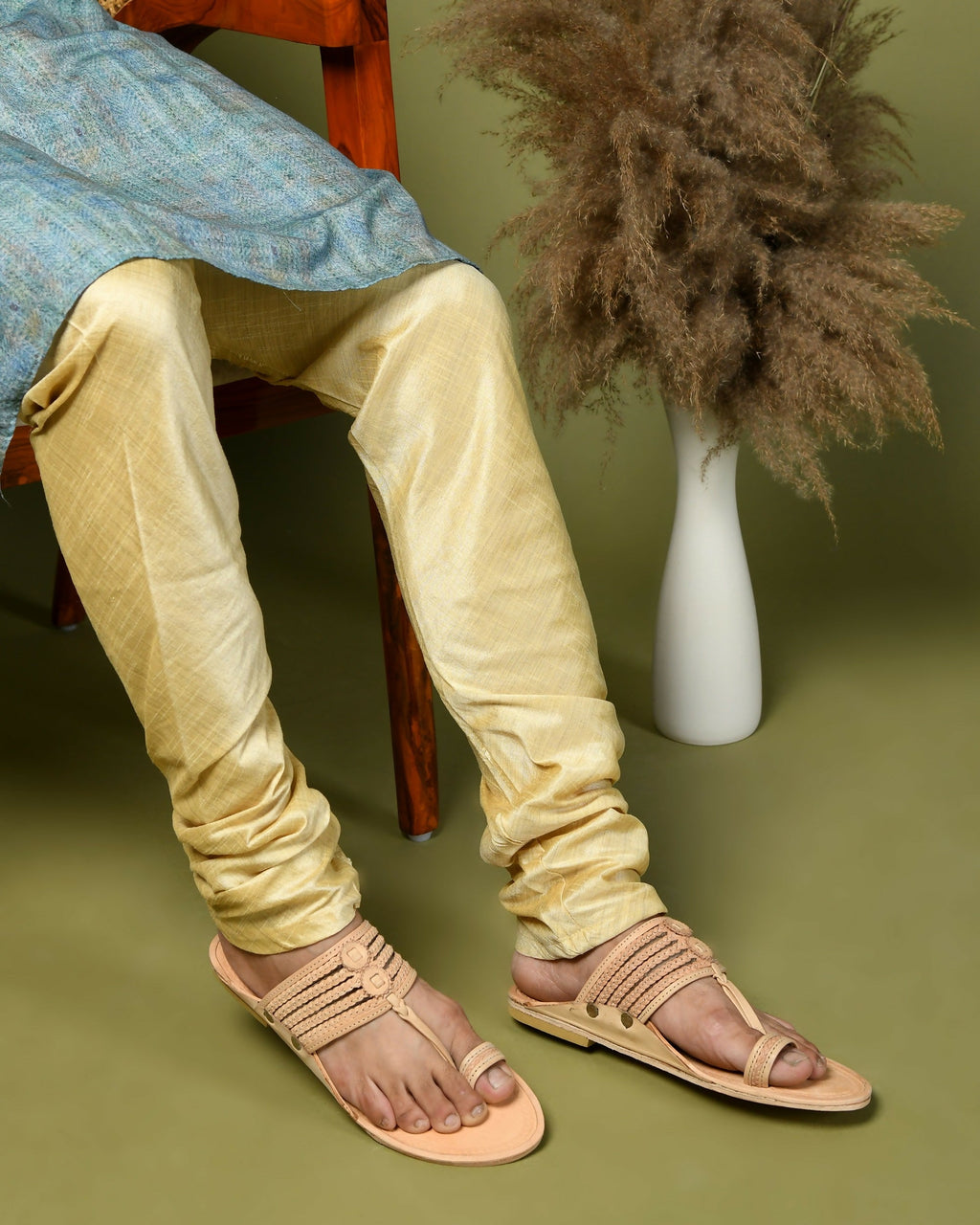Stepsoft Men'S Natural Kolhapuri Chappal | Original Handcrafted Leather Ethnic Slippers | Grocsy