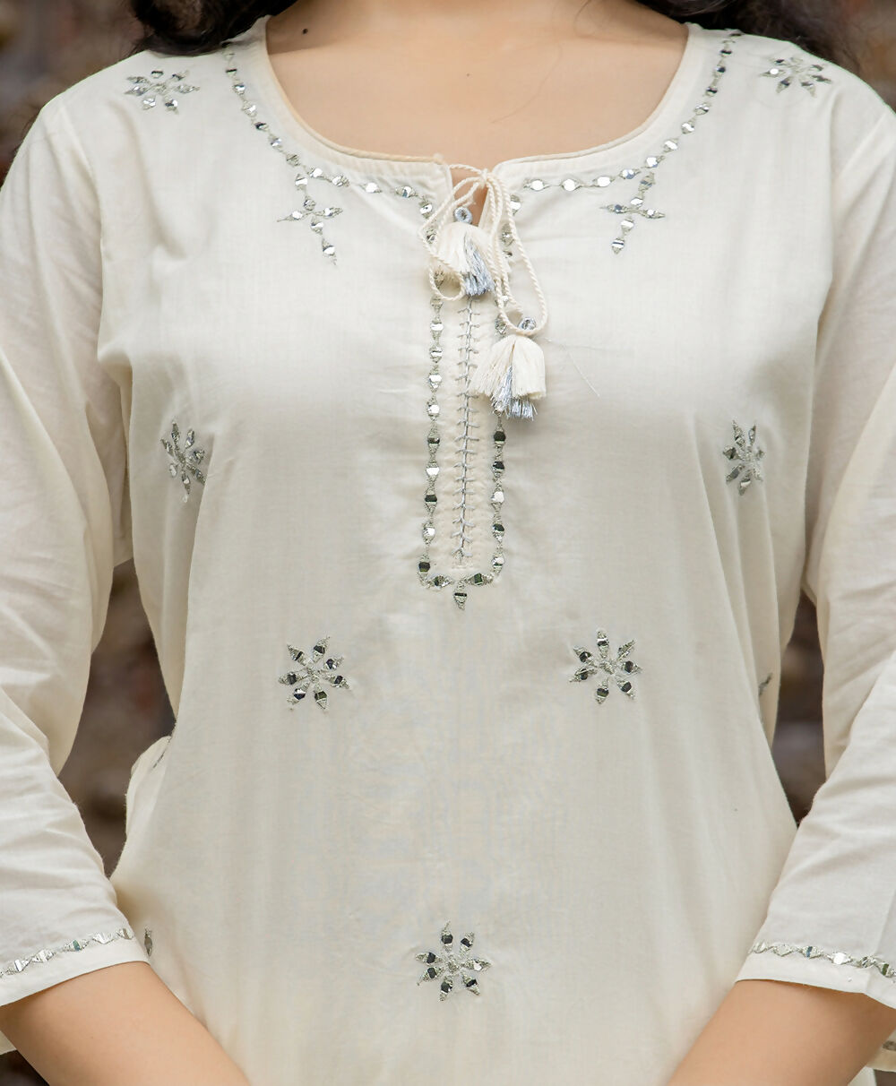 Kaajh Women's Off White Mirror Embellished Cotton Suit Set | Grocsy