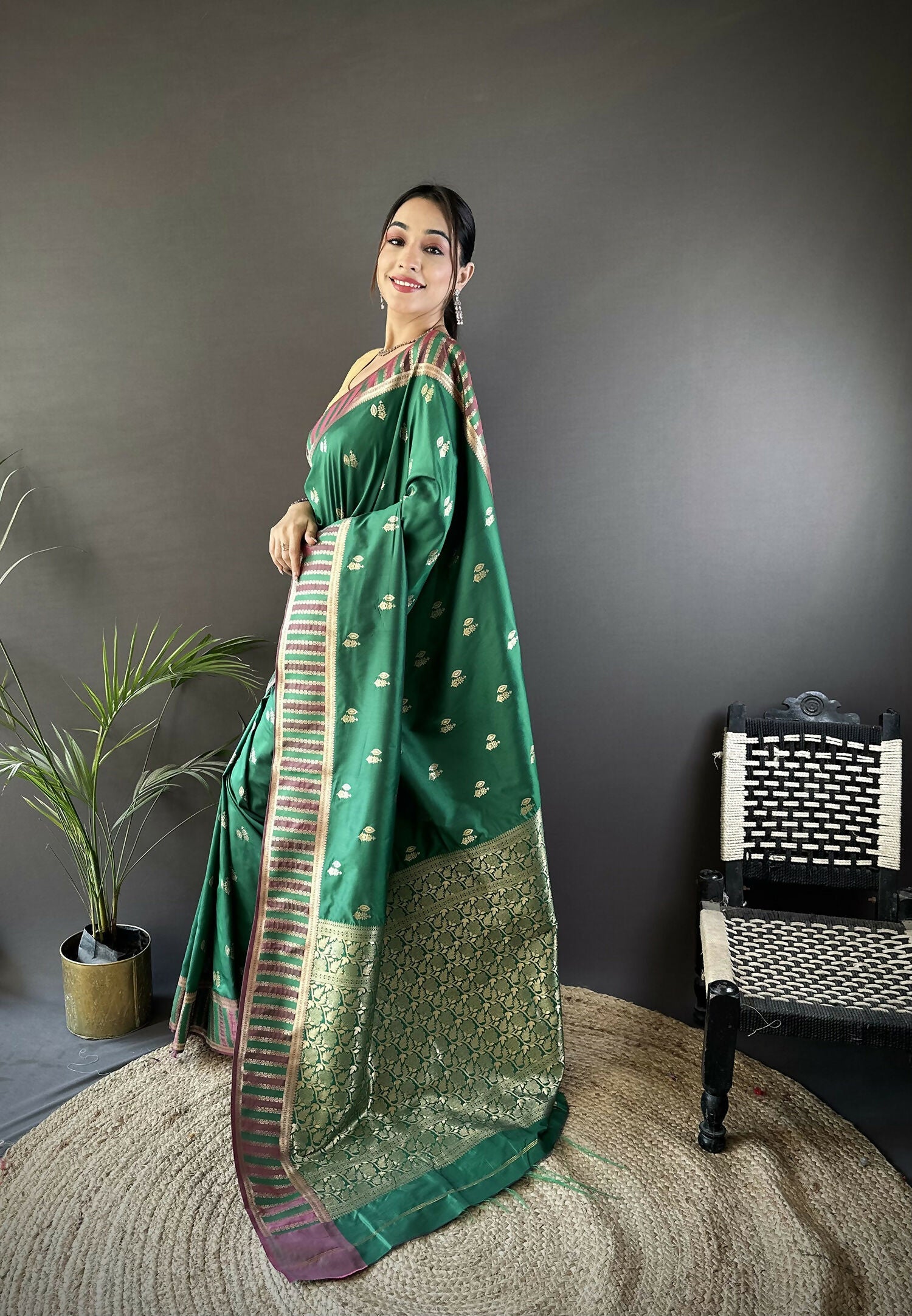 Joban Fashion Green Woven Zari Motifs Lichi Silk Banarasi Silk Saree | Grocsy