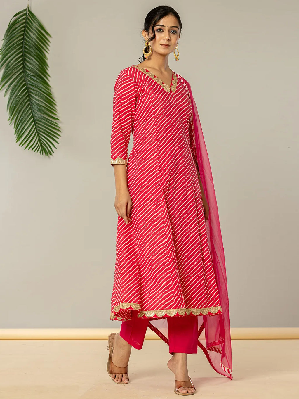 Yufta Pink Leheriya Print Cotton A-Line Suit Set | Grocsy