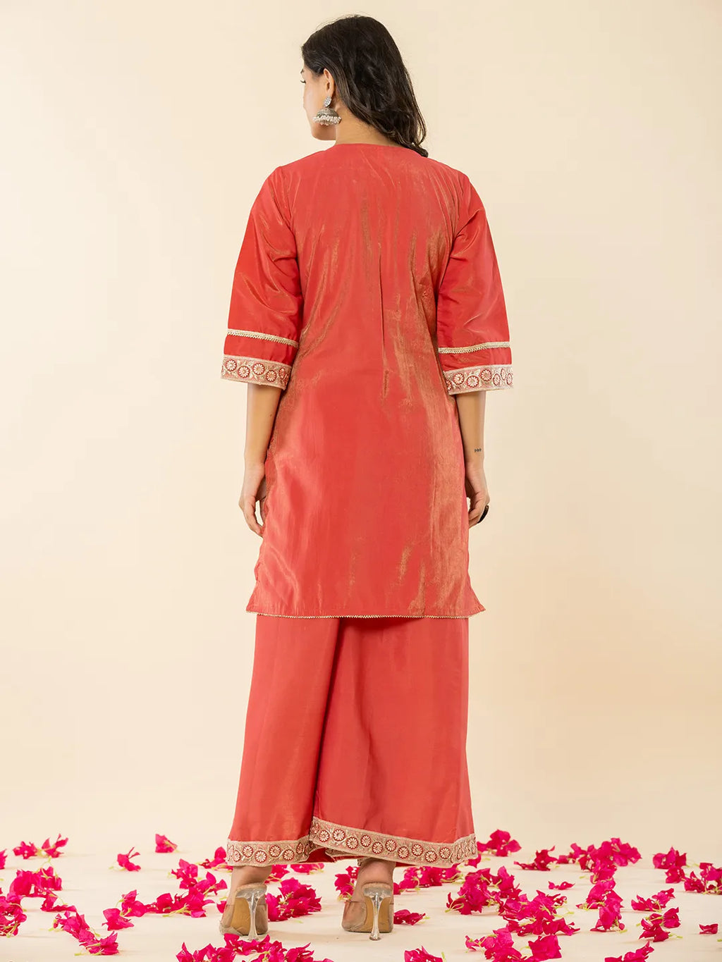 Yufta Silk Kurta Dupatta Set With Flared Bottom And Embroidery | Grocsy