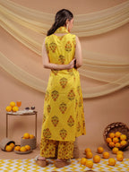 Yufta Mustard Floral_Print Pure Cotton A-Line Kurta Dupatta Set | Grocsy