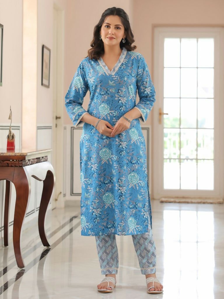 Aramya Straight Soft Cotton Floral Print Women's Kurta Set - Blue | Grocsy