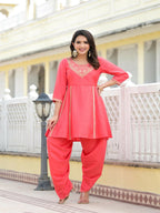 Juniper Women's Peach Solid Viscose Kurta & Pant Set With Zari & Mirror Work | Grocsy