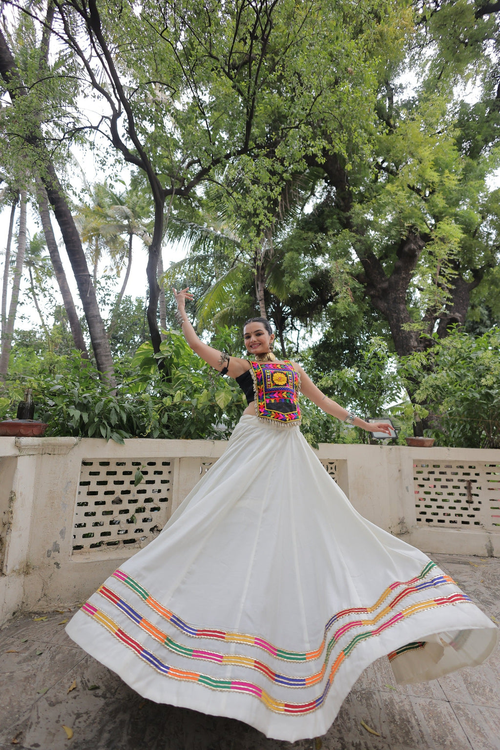 Lorenvalley Fashion White Roman Silk with Attractive Gota-Patti Lace Lehenga Choli | Grocsy