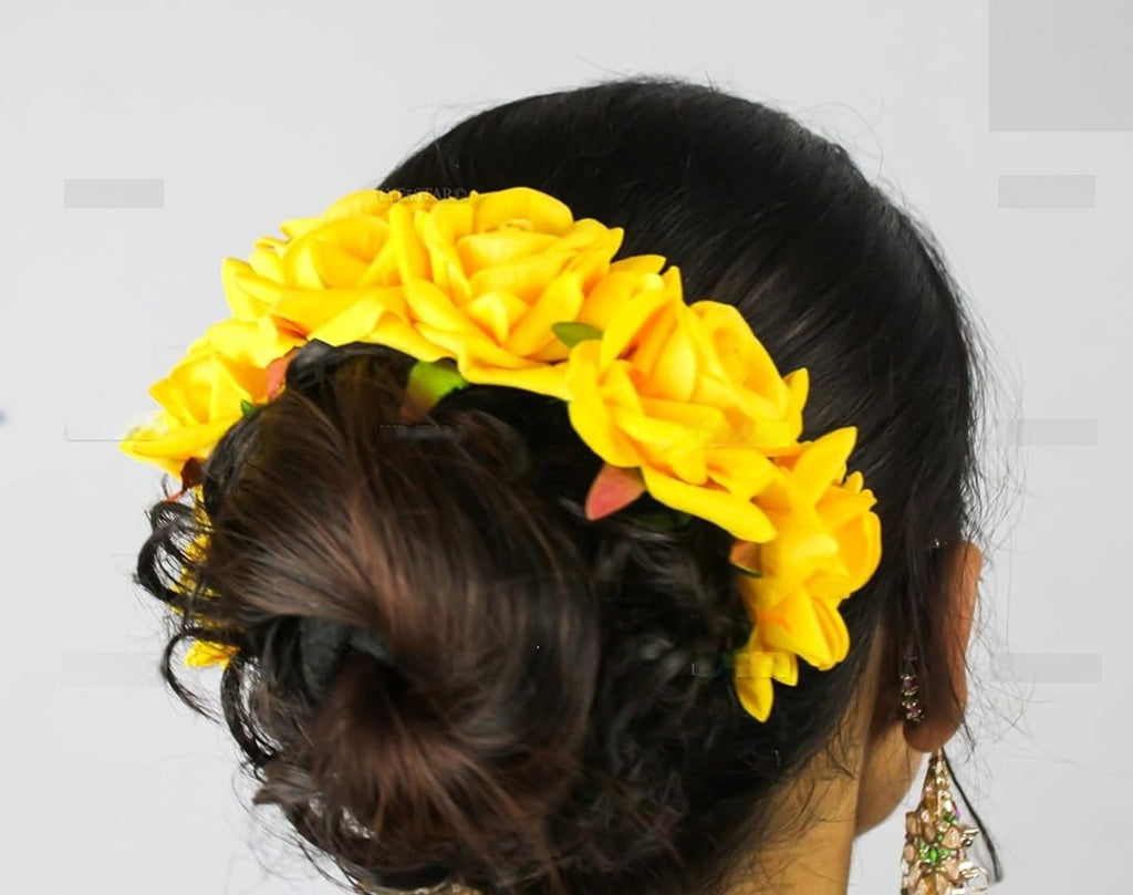 Yellow Velvet Rose Gajra | Grocsy