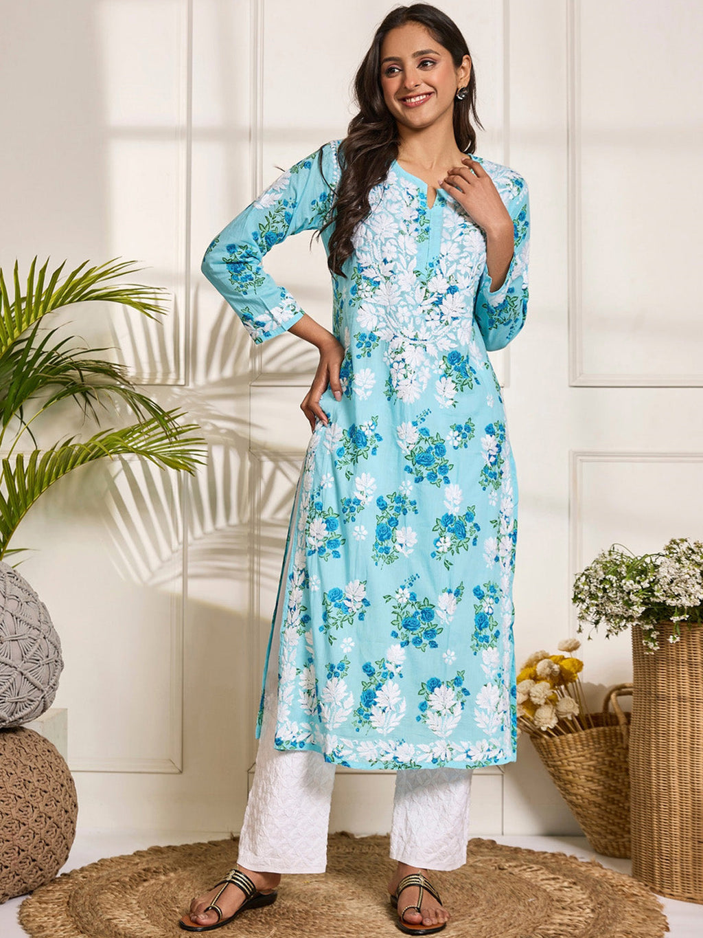 HOUSE OF KARI Floral Embroidered Chikankari Pure Cotton Kurta | Grocsy