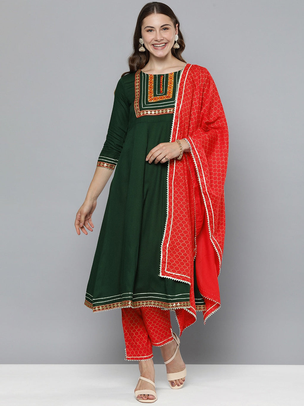 HERE&NOW Floral Yoke Design Regular Thread Work Kurta with Trousers & With Dupatta | Grocsy