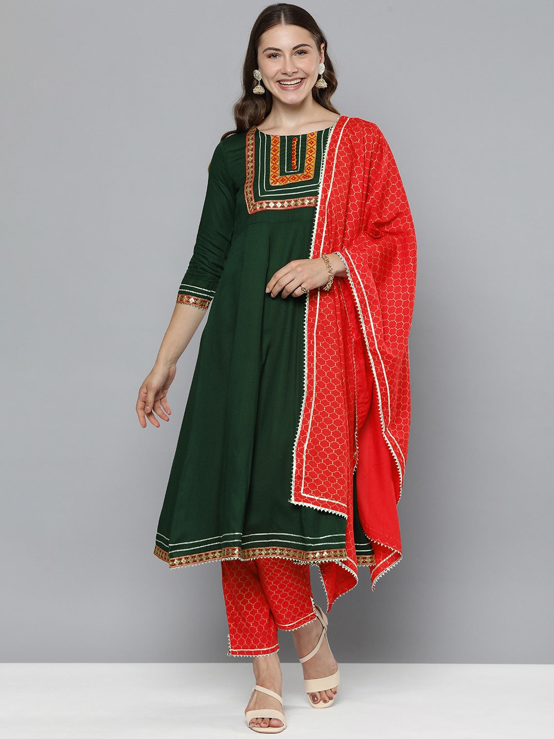 HERE&NOW Floral Yoke Design Regular Thread Work Kurta with Trousers & With Dupatta | Grocsy