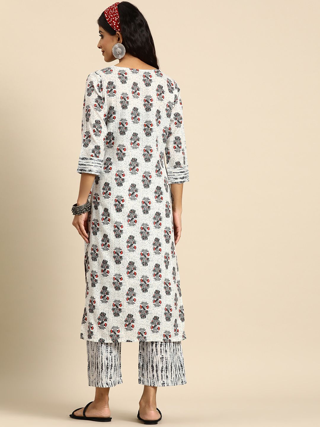Sangria Women Floral Printed Regular Kurta with Palazzos & Belt | Grocsy