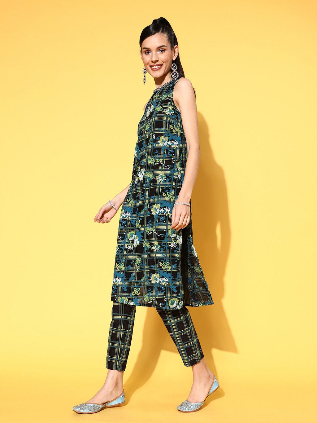 Sangria Women Ink Black Printed Parade Pure Cotton Kurta with Trousers | Grocsy