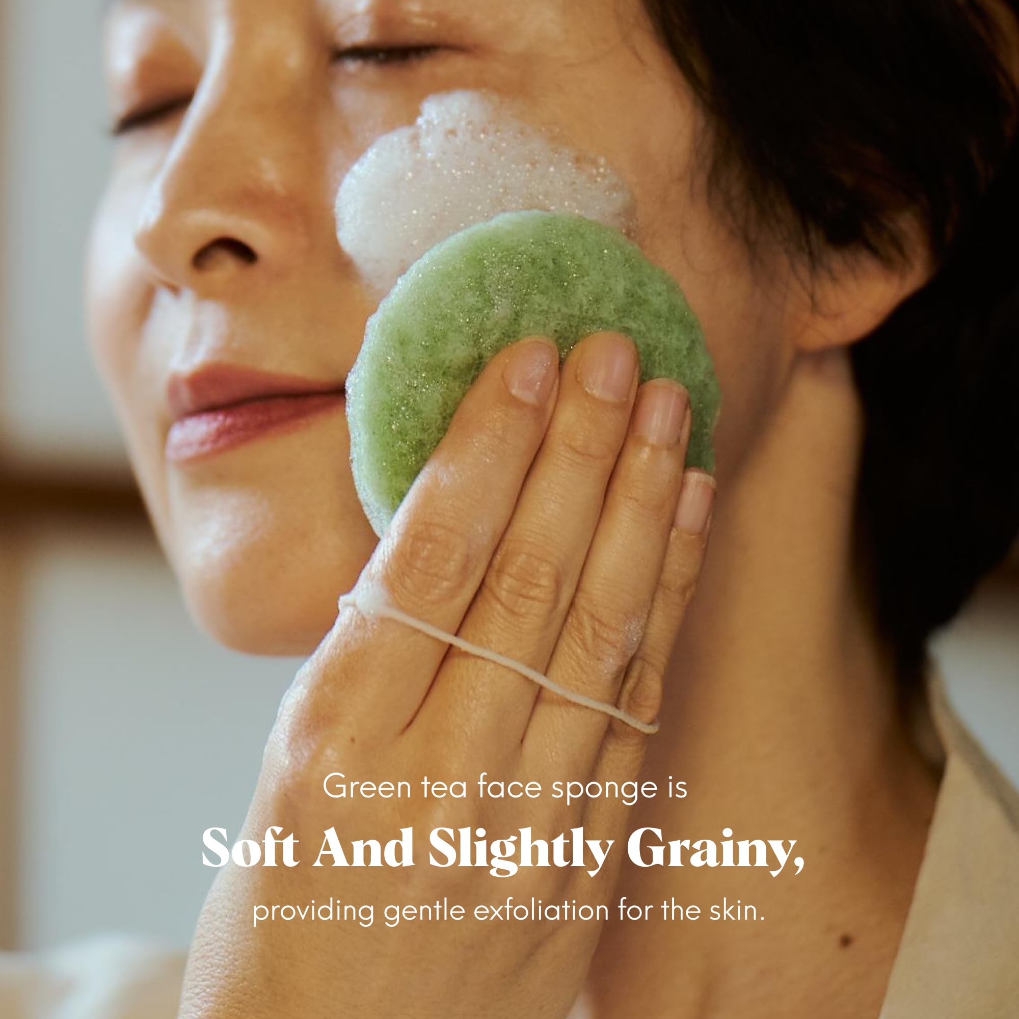 ILEM JAPAN Natural Konjac Sponge Face (Green Tea) | Grocsy