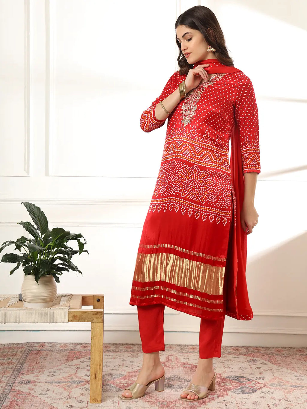 Yufta Red Gajji Silk Zari_Work Kurta Dupatta Pant Set | Grocsy