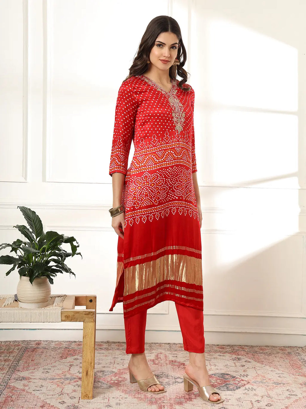 Yufta Red Gajji Silk Zari_Work Kurta Dupatta Pant Set | Grocsy