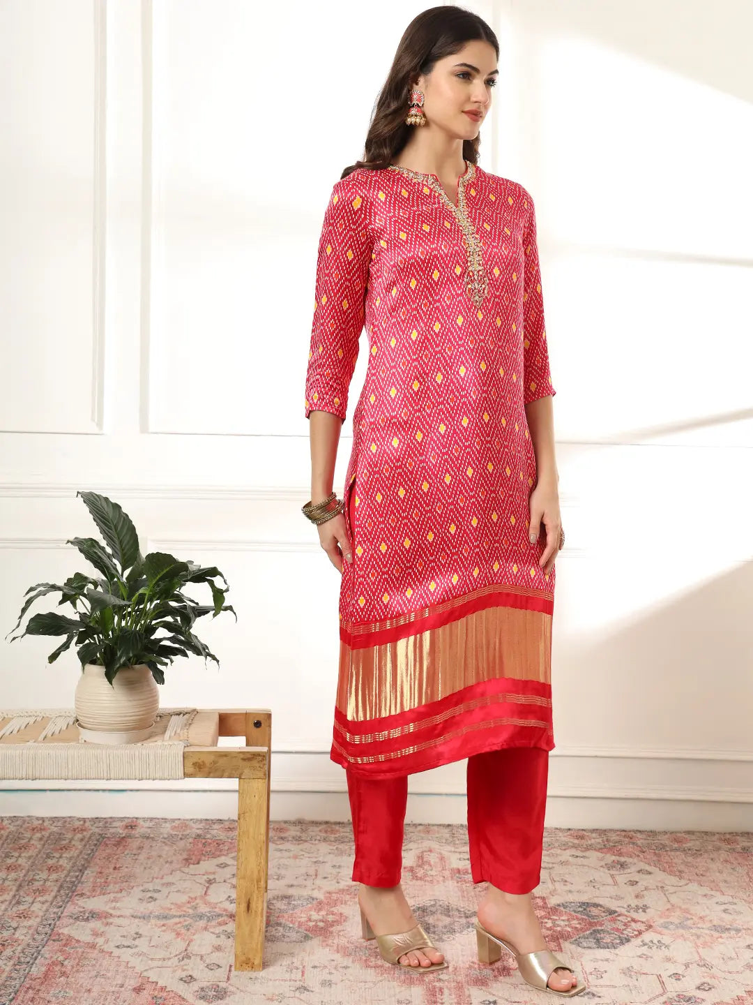 Yufta Pink Gajji Silk Zari_Work Kurta with Trousers with dupatta Set | Grocsy
