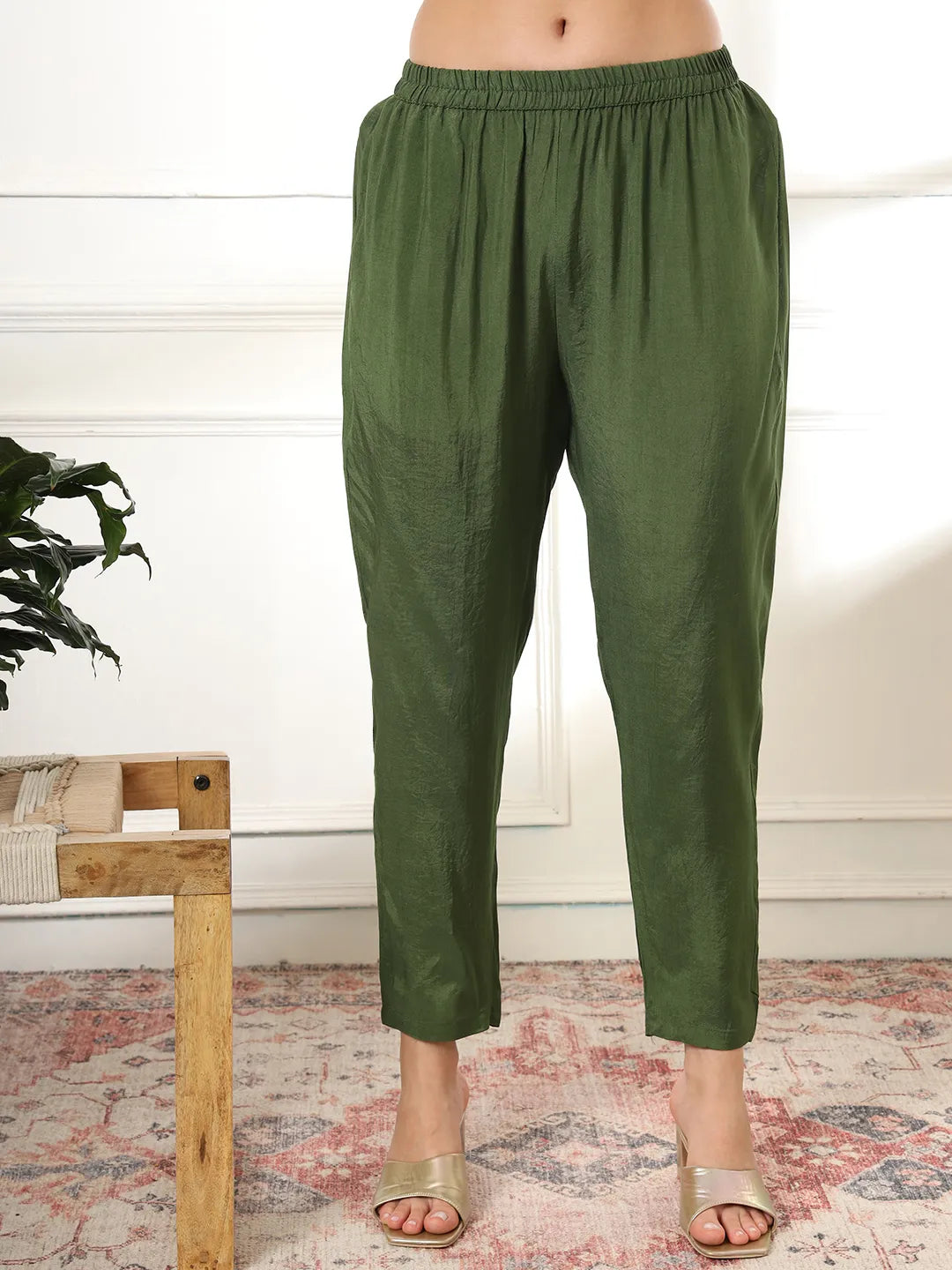 Yufta Green Gajji Silk Ethnic Motifs Kurta Dupatta Pant Set | Grocsy