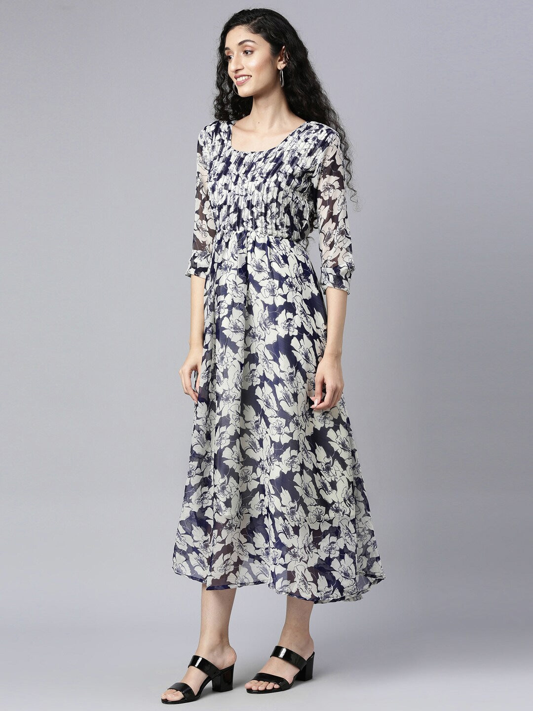 Souchii White Floral Layered Chiffon Empire Midi Dress | Grocsy