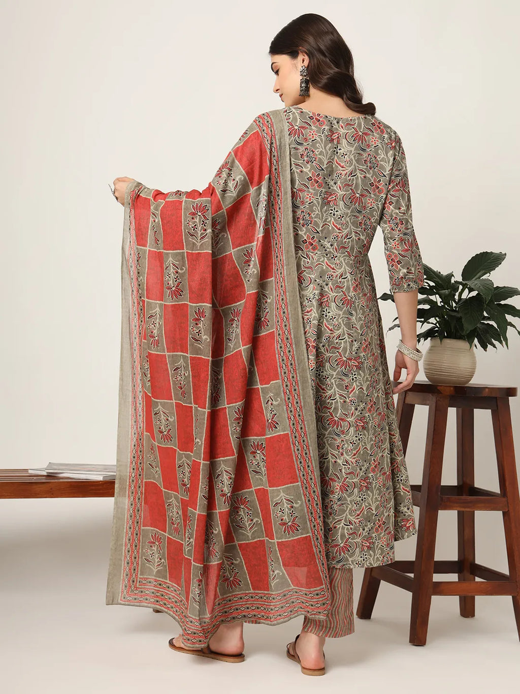 Yufta Pink And Gray Cotton Dori_Embroidery Anarkali Kurta Dupatta Pant Set | Grocsy