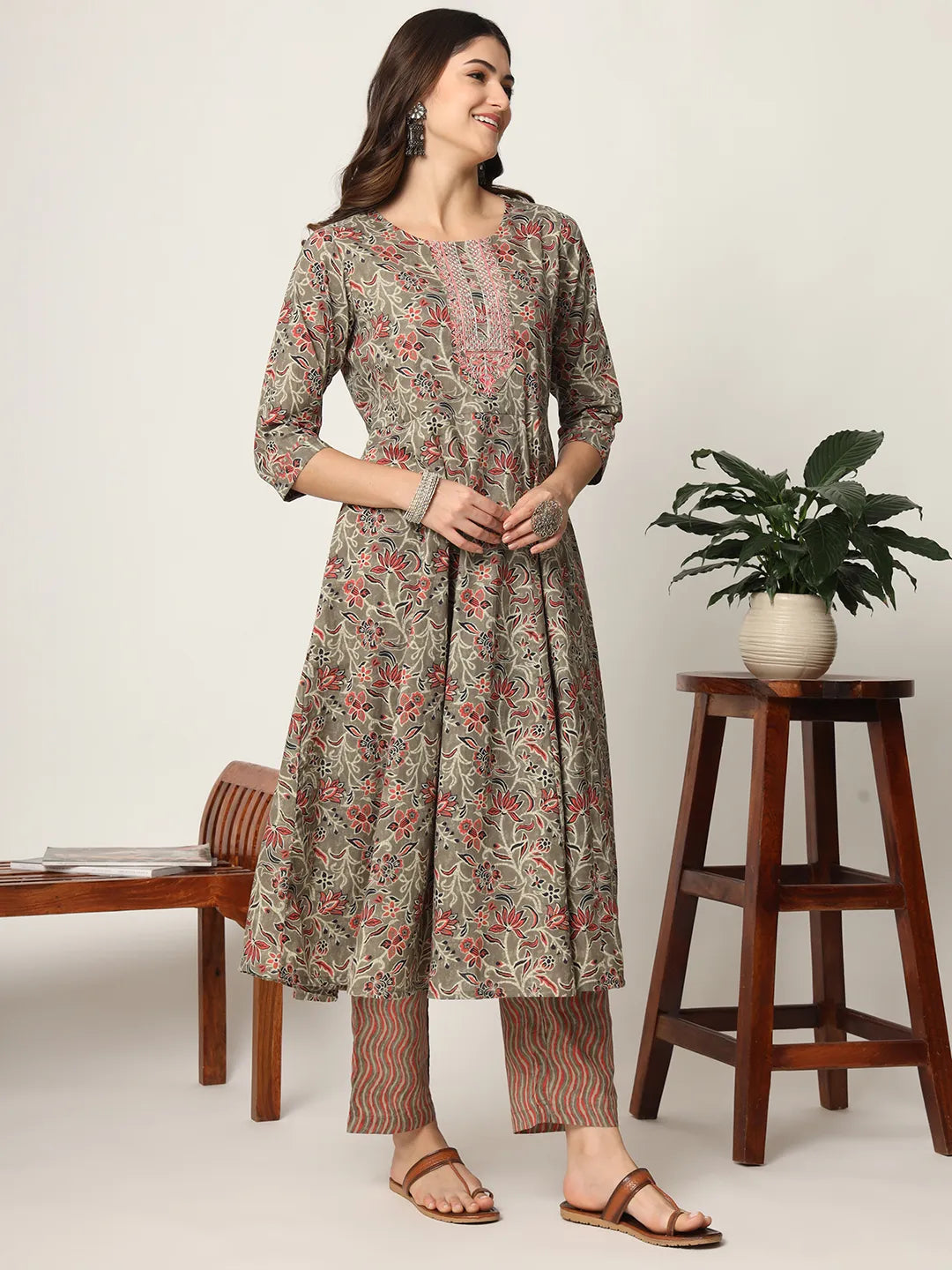 Yufta Pink And Gray Cotton Dori_Embroidery Anarkali Kurta Dupatta Pant Set | Grocsy
