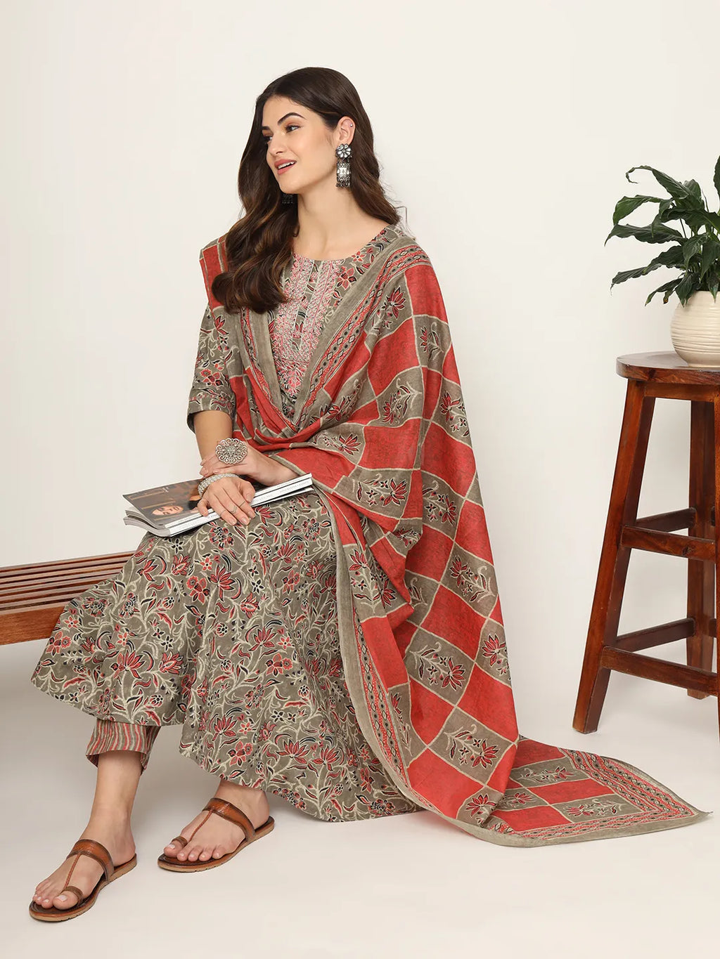 Yufta Pink And Gray Cotton Dori_Embroidery Anarkali Kurta Dupatta Pant Set | Grocsy