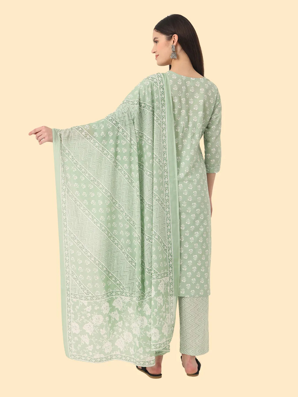 Yufta Green Ethnic Motifs Embroidered Regular Chikankari Pure Cotton Kurta with Trousers & With Dupatta | Grocsy