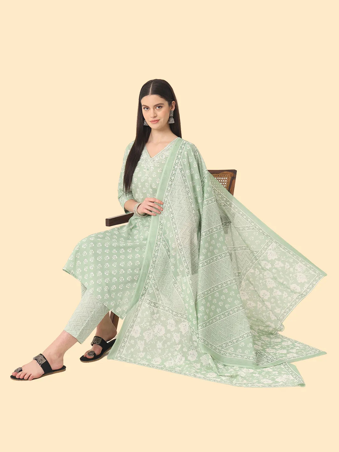 Yufta Green Ethnic Motifs Embroidered Regular Chikankari Pure Cotton Kurta with Trousers & With Dupatta | Grocsy