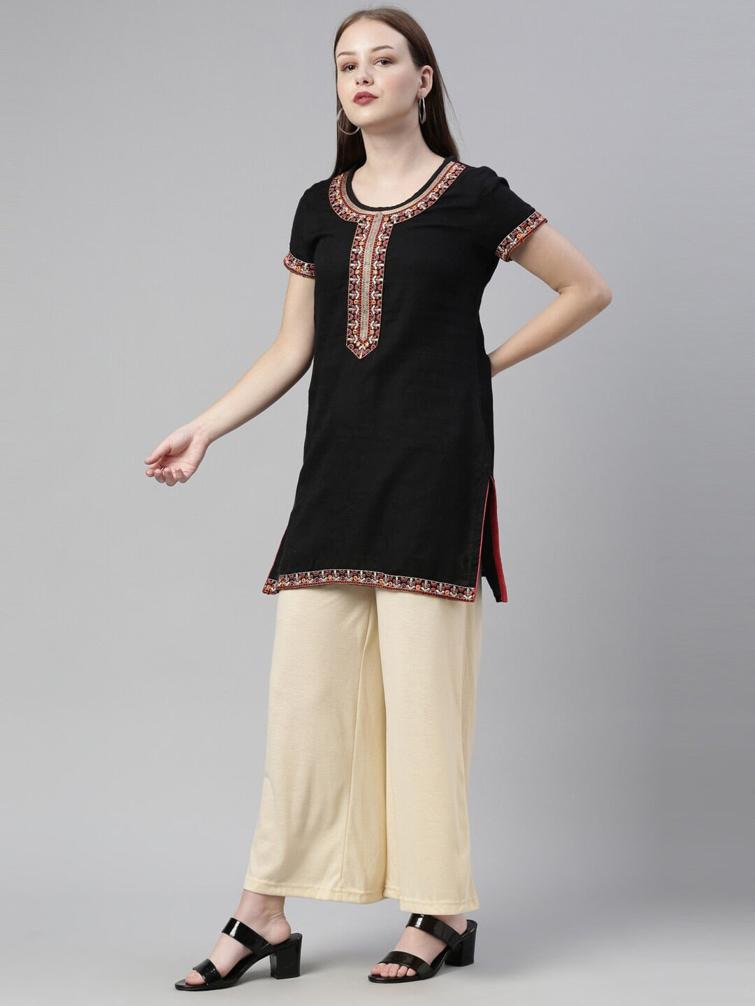 Souchii Beige Knitted Palazzos | Grocsy