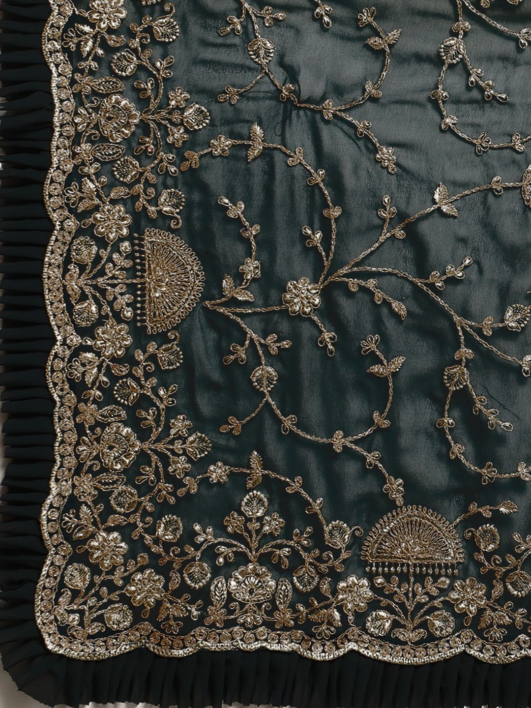 kasee Floral Zari Pure Georgette Saree | Grocsy