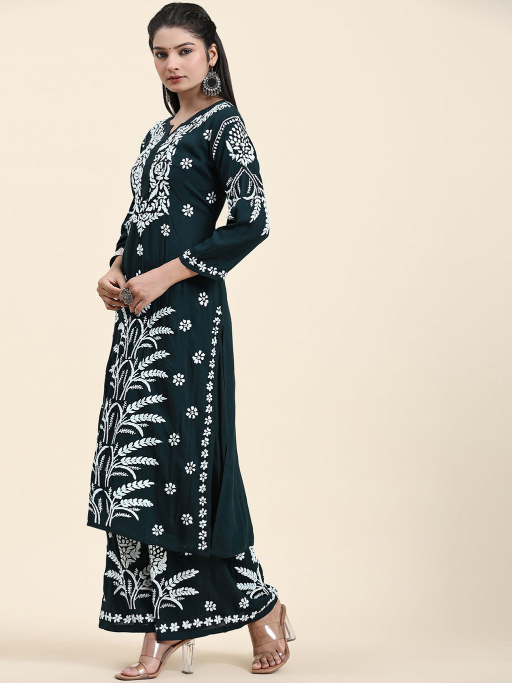 HOUSE OF KARI Floral Embroidered Chikankari Pure Cotton Straight Kurta With Palazzo | Grocsy