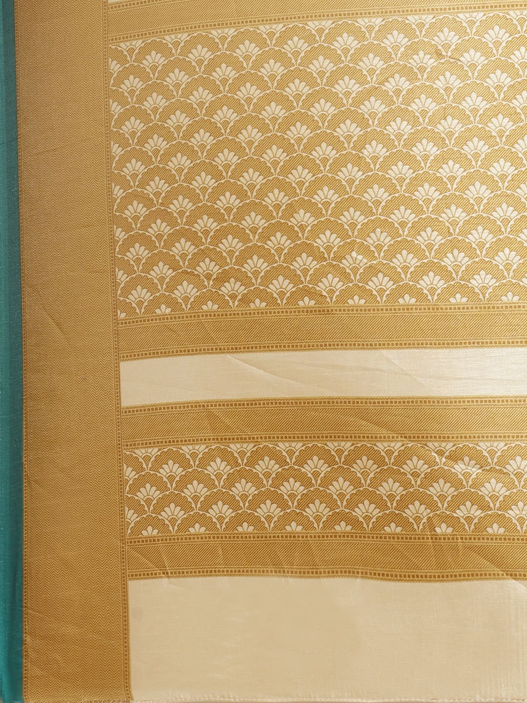 Saree Mall Off-White & Beige Printed Saree | Grocsy