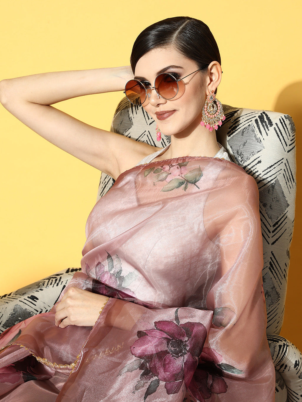 Tikhi Imli Pink & Green Floral Organza Saree | Grocsy