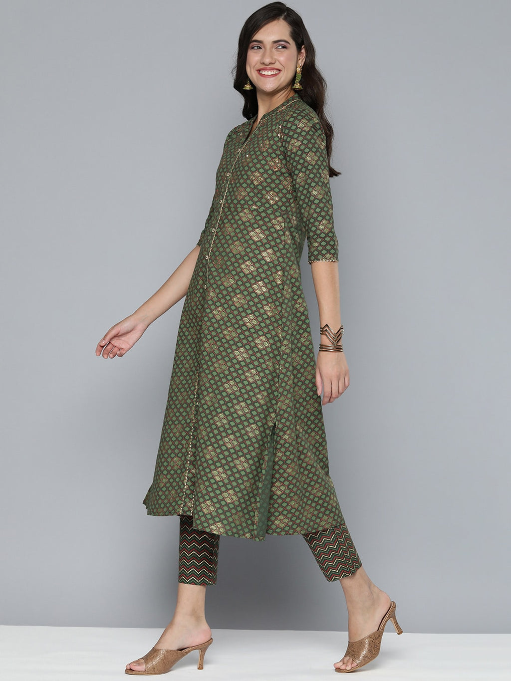 HERE&NOW Ethnic Motifs Printed Gotta Patti Pure Cotton Kurta With Trousers & With Dupatta | Grocsy