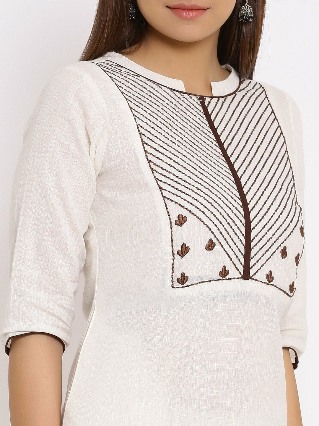 HERE&NOW White & Maroon Geometric Yoke Design Thread Work Straight Kurta | Grocsy