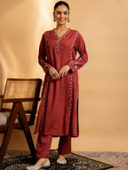 HOUSE OF KARI Floral Embroidered Regular Chikankari Kurta with Trousers | Grocsy
