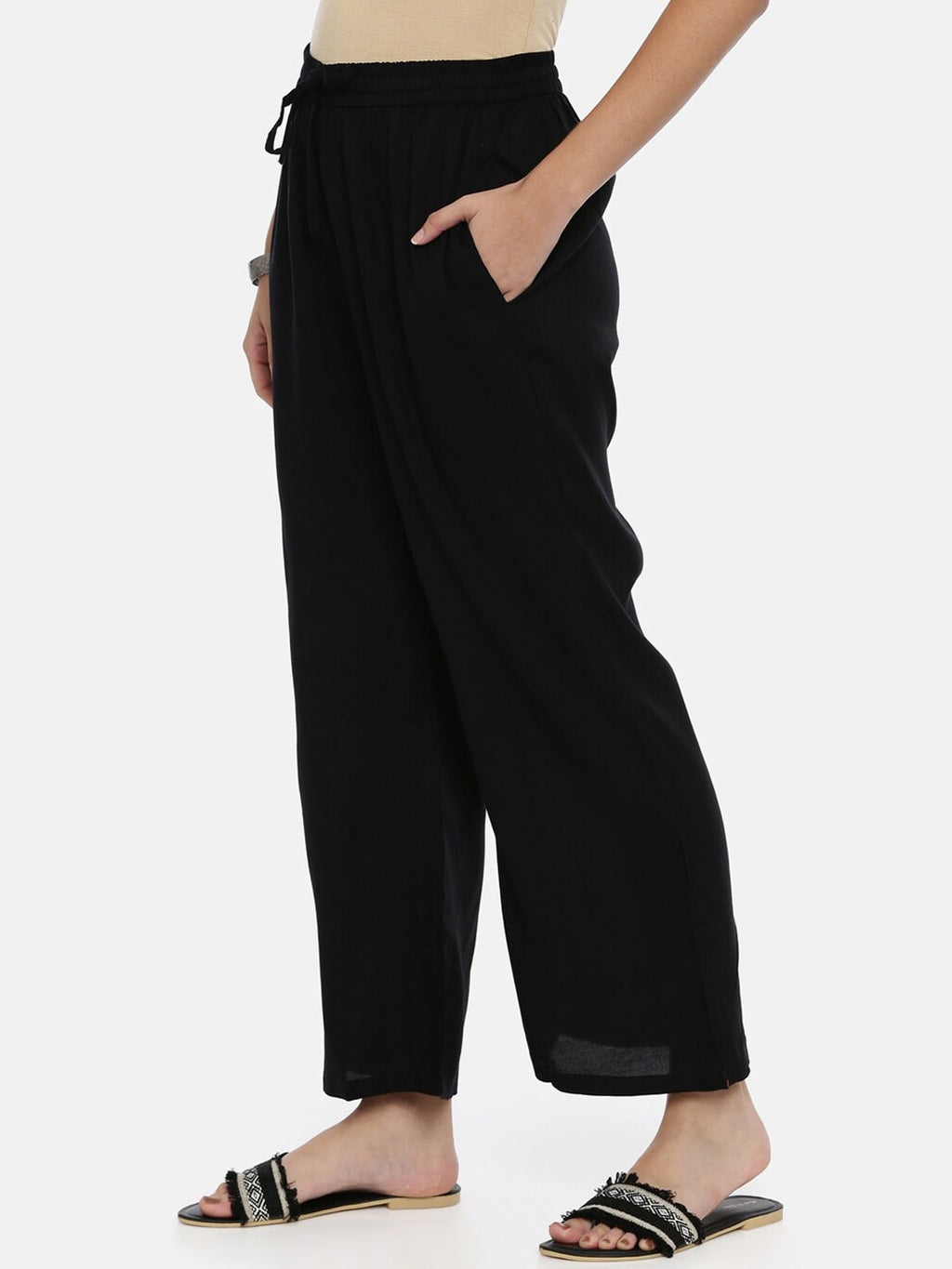 Souchii Black Solid Flared Palazzos | Grocsy