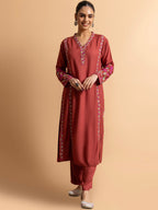 HOUSE OF KARI Floral Embroidered Regular Chikankari Kurta with Trousers | Grocsy