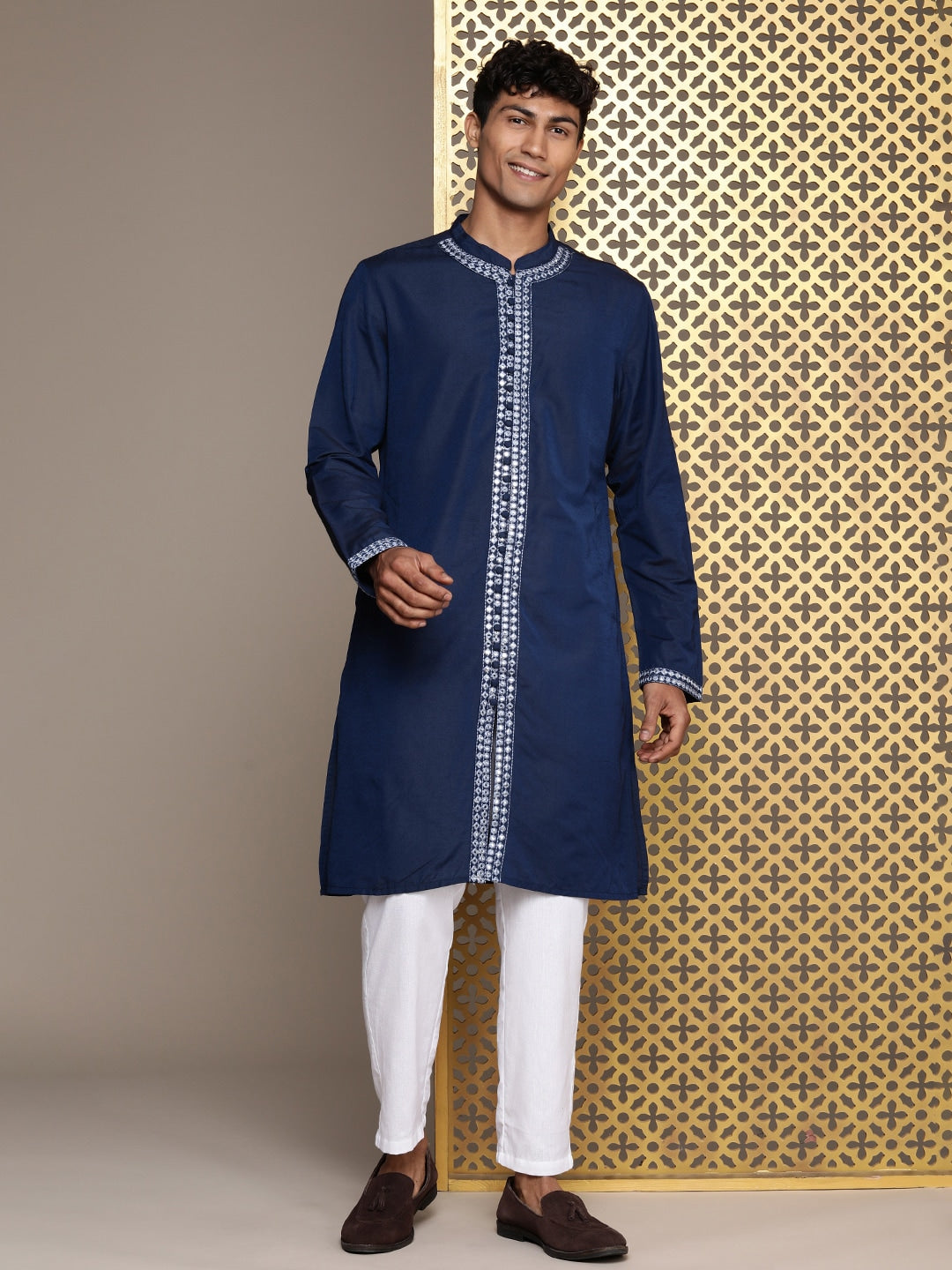 House of Pataudi Men Jashn Embroidered Mirror Work Kurta | Grocsy