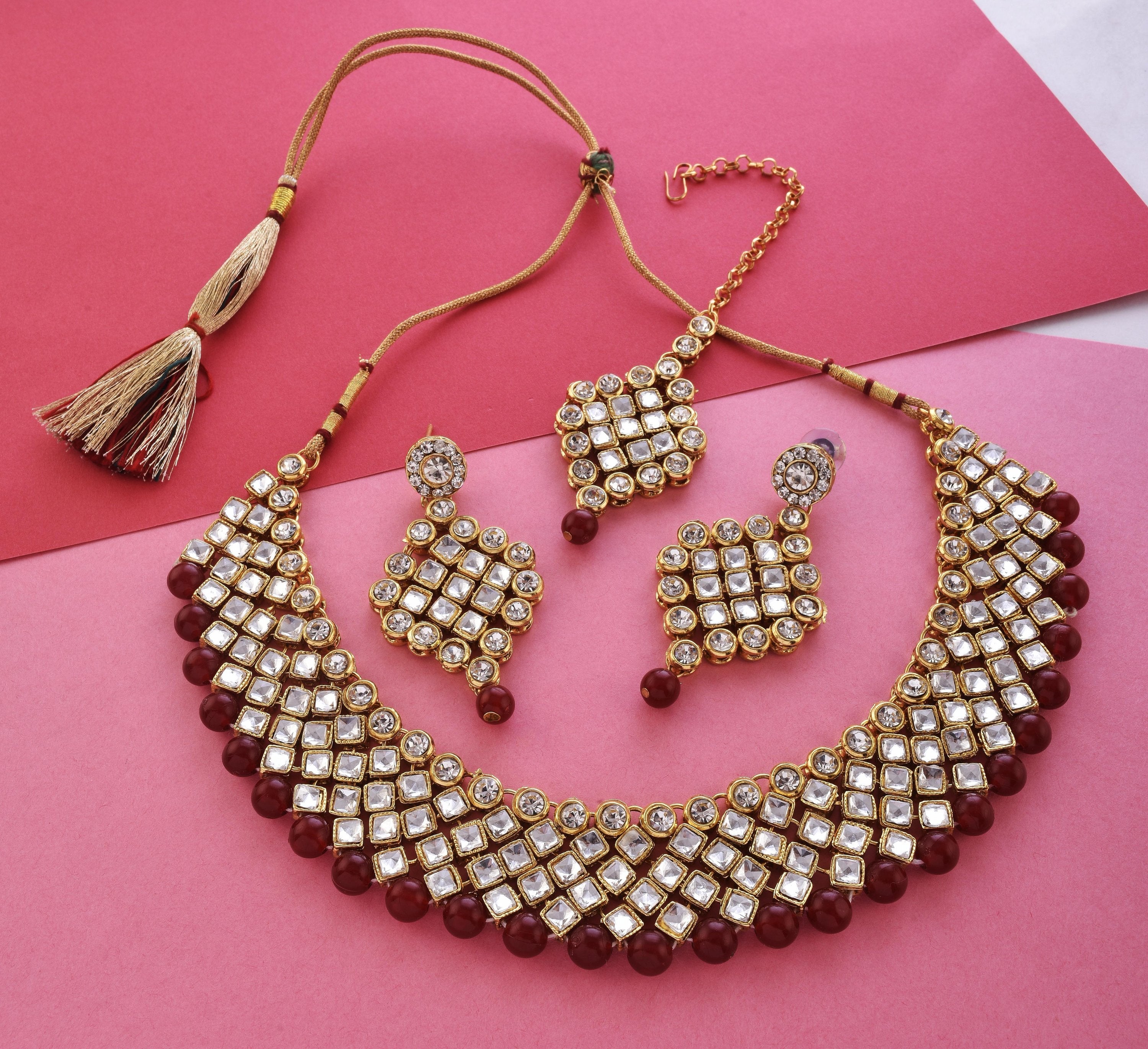 Gold-Polished Alloy Mehrron Kundan Choker Necklace Set With Maangtika - The Pari | Grocsy
