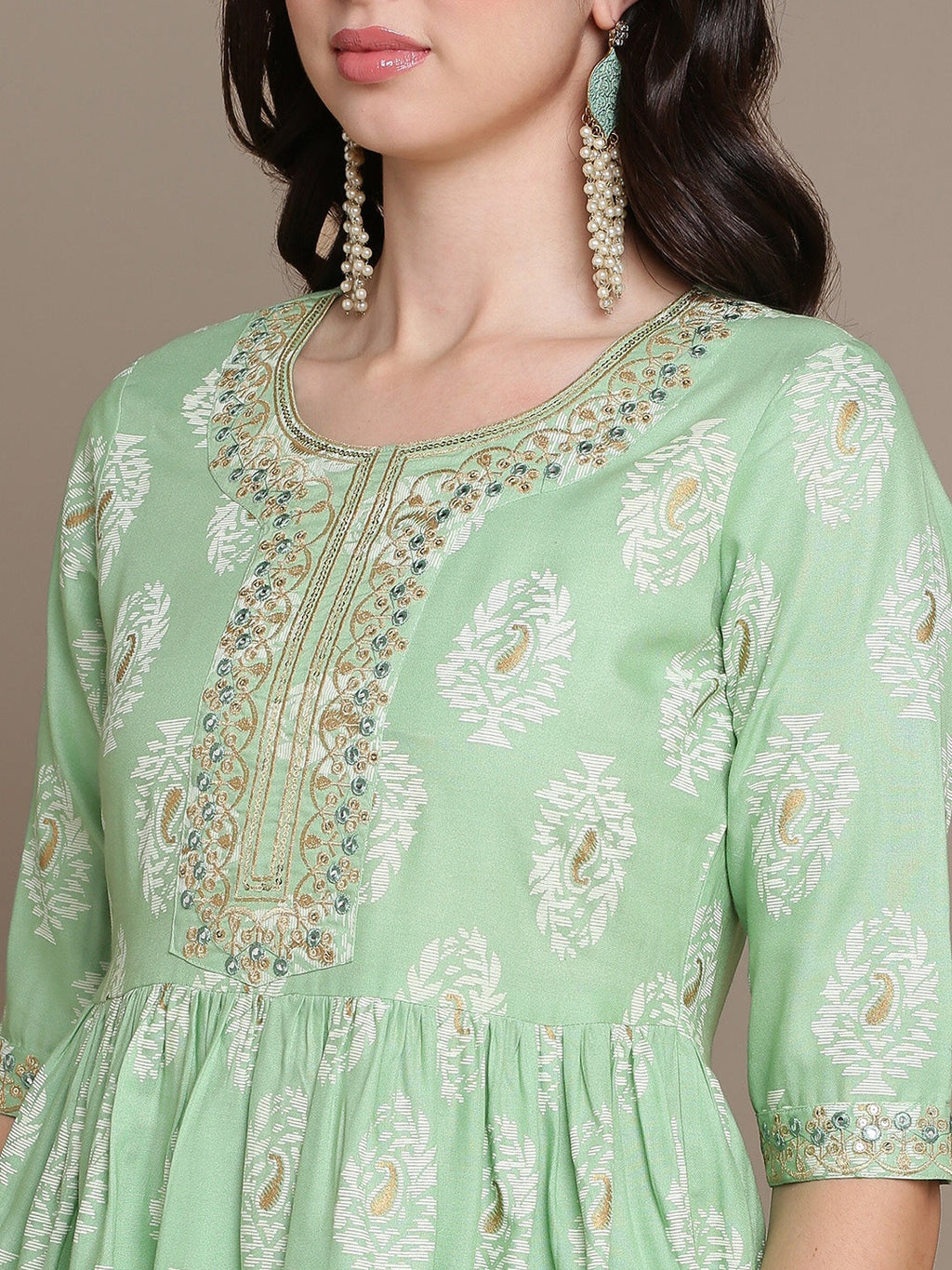 HERE&NOW Ethnic Motifs Embroidered Thread Work Sequinned High-Low Kurti with Trousers | Grocsy