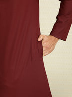 House of Pataudi Men Maroon Solid Straight Kurta | Grocsy