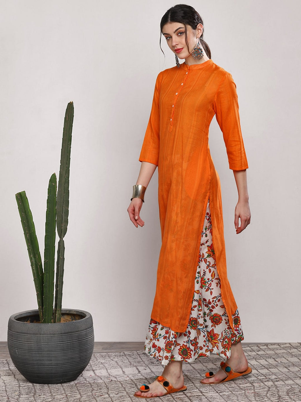 Sangria Women Orange & White Solid Kurta Set | Grocsy