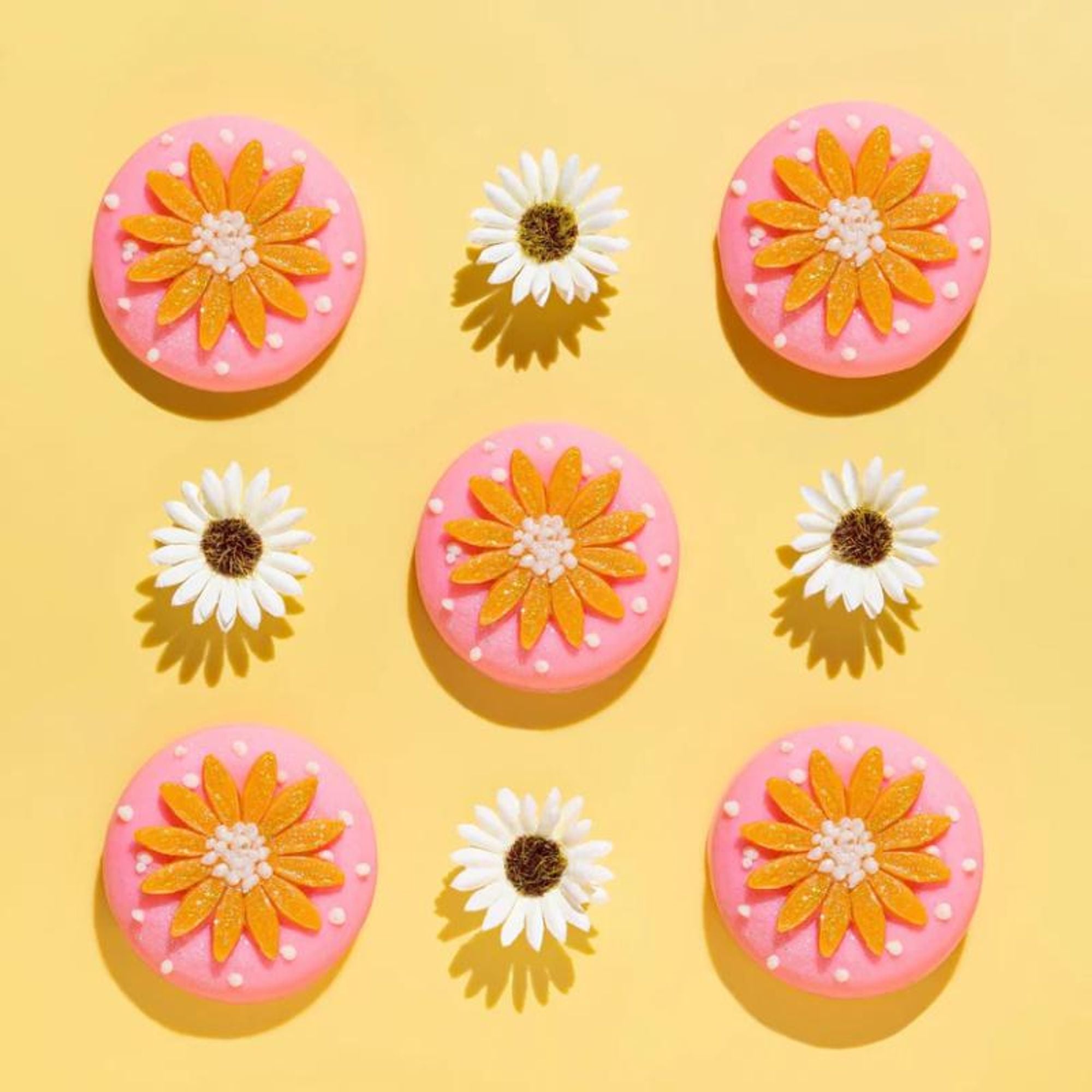 The Sass Bar Summer Daisy Donut Soap | Grocsy